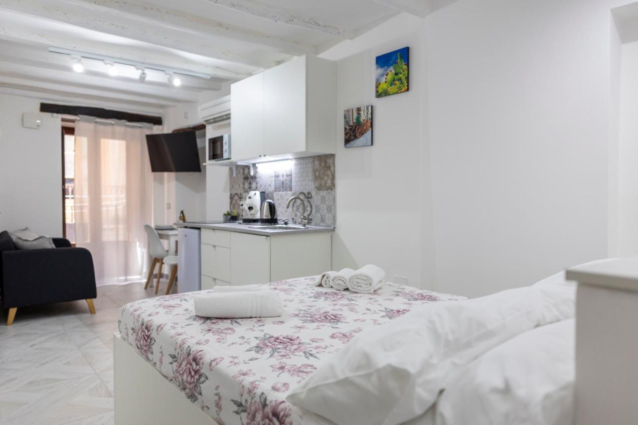 Aurora House Suite Cefalù Buitenkant foto